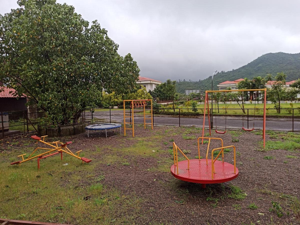 Parishreya Holiday Home Lonavala Bagian luar foto