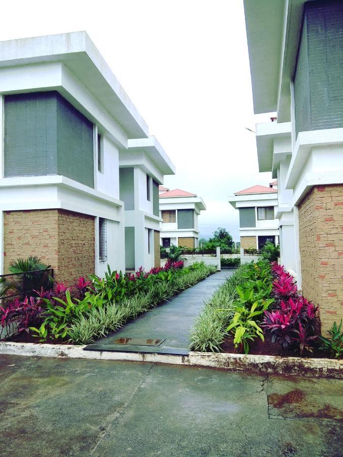 Parishreya Holiday Home Lonavala Bagian luar foto